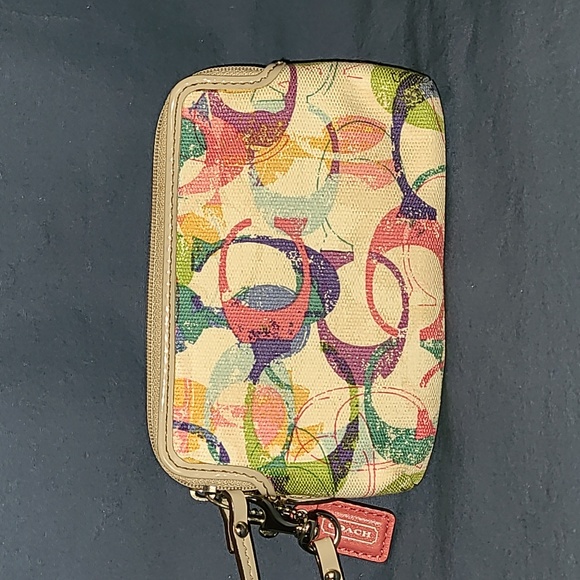 Coach Wristlet - Picture 2 of 5